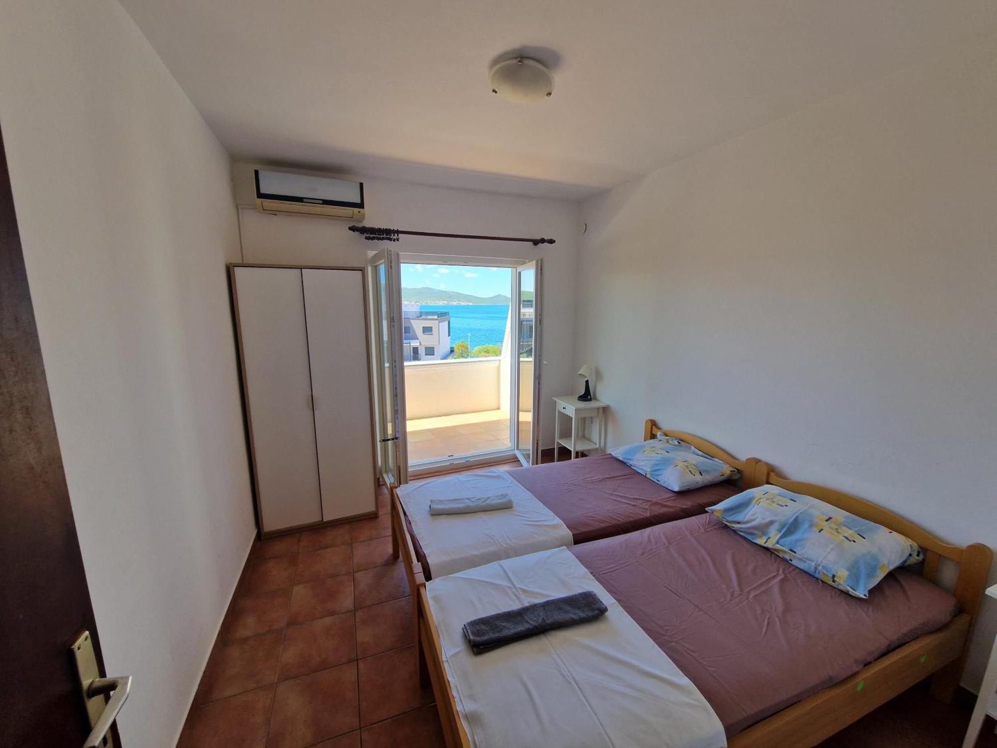 סבטי פטר Apartments Mate מראה חיצוני תמונה